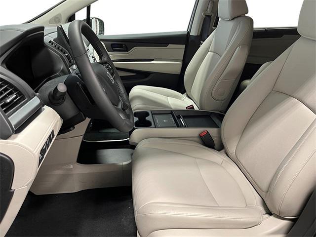 new 2026 Honda Odyssey car, priced at $45,250