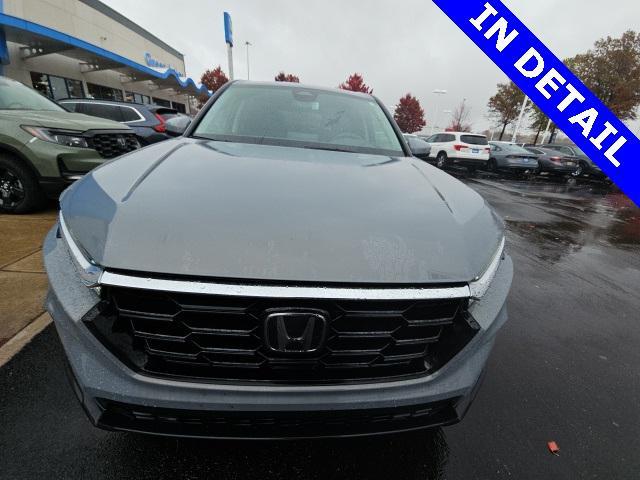 used 2023 Honda CR-V car, priced at $30,188