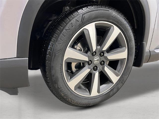 new 2025 Honda Pilot car, priced at $51,095