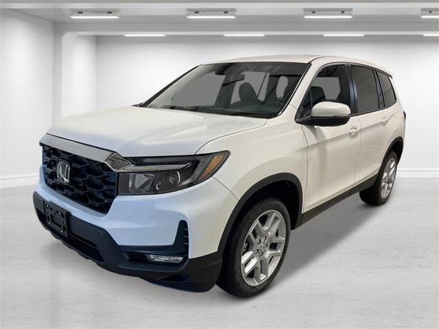 new 2025 Honda Passport car, priced at $44,305