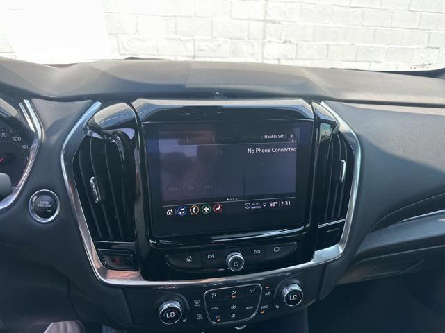 used 2022 Chevrolet Traverse car