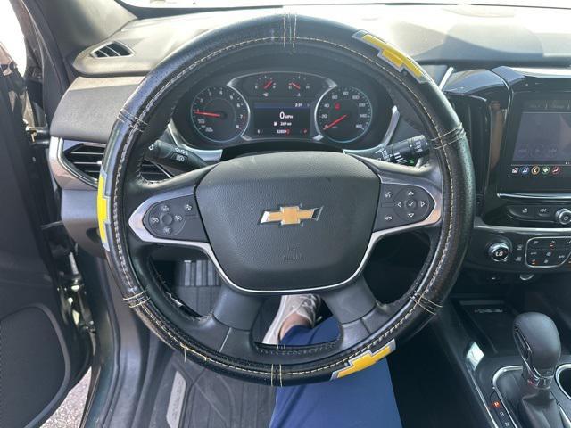 used 2022 Chevrolet Traverse car