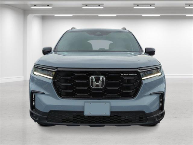 new 2025 Honda Pilot car, priced at $58,205