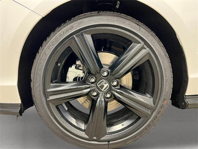 new 2025 Honda Accord Hybrid car, priced at $36,980