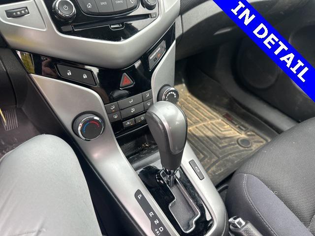 used 2014 Chevrolet Cruze car, priced at $7,988