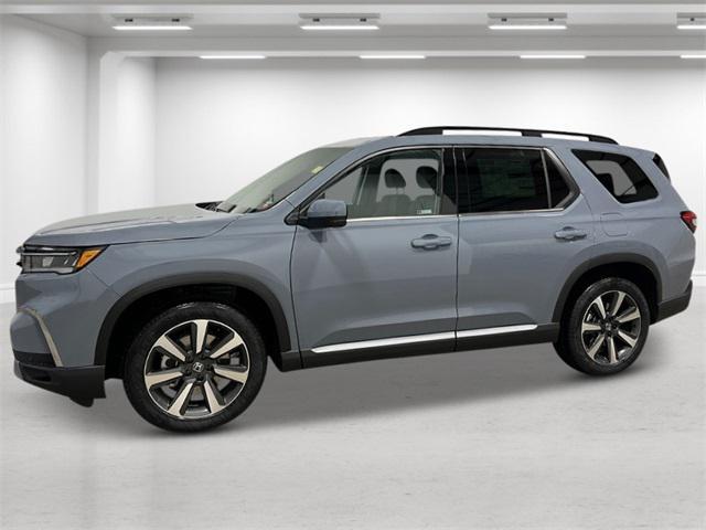 new 2025 Honda Pilot car, priced at $52,235