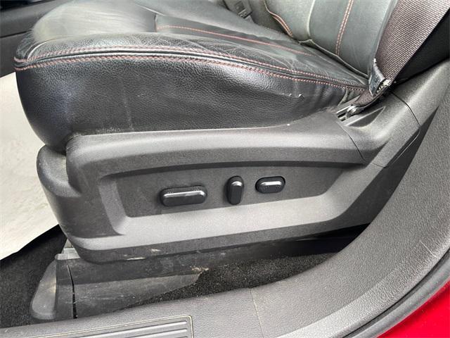 used 2013 Ford Edge car, priced at $5,555