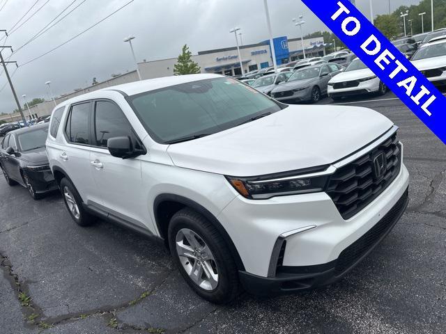 used 2023 Honda Pilot car, priced at $33,422
