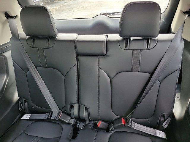 new 2025 Honda Pilot car, priced at $47,550