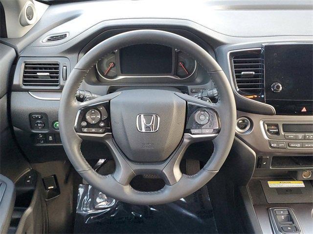 used 2022 Honda Pilot car, priced at $31,897