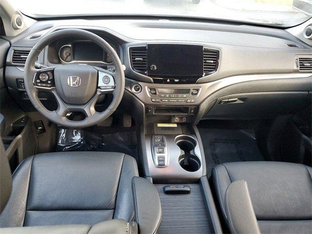 used 2022 Honda Pilot car, priced at $31,897