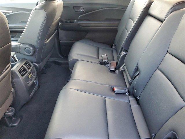 used 2022 Honda Pilot car, priced at $31,897