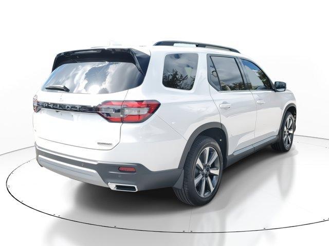 new 2025 Honda Pilot car, priced at $51,505