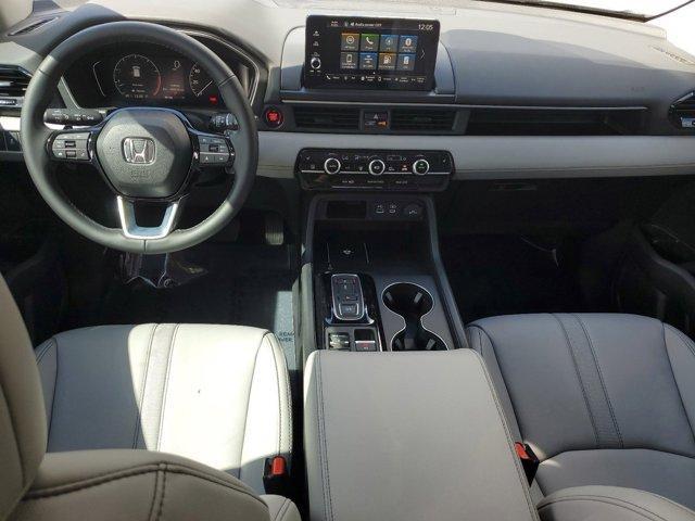 new 2025 Honda Pilot car, priced at $45,405