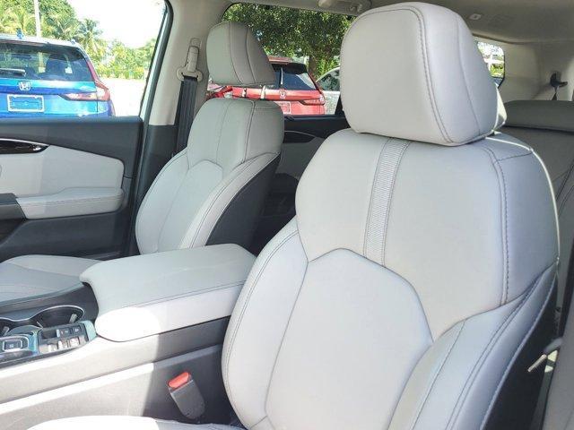 new 2025 Honda Pilot car, priced at $45,405