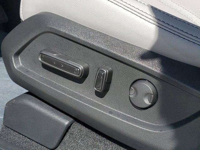 new 2025 Honda Pilot car, priced at $45,405