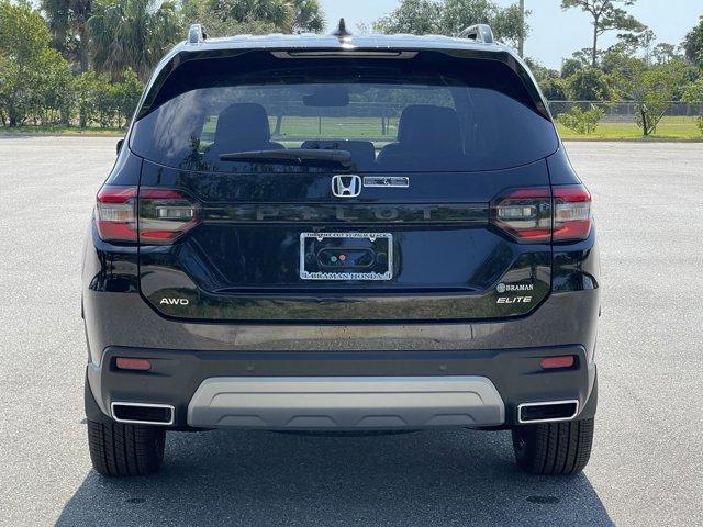 new 2025 Honda Pilot car, priced at $54,175