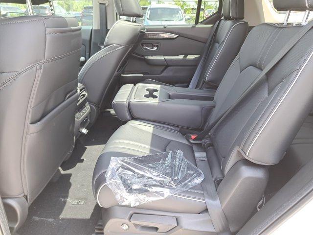 new 2025 Honda Pilot car, priced at $54,985