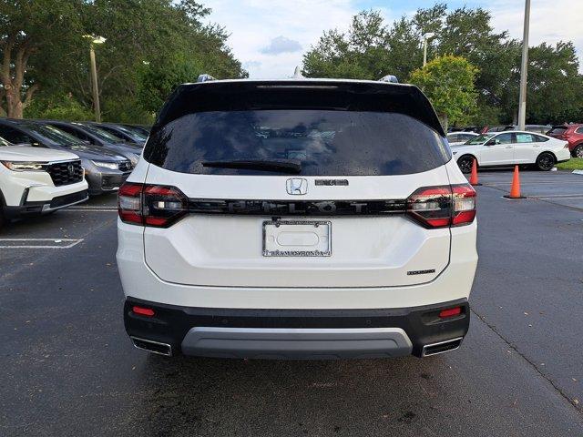 new 2025 Honda Pilot car, priced at $52,155