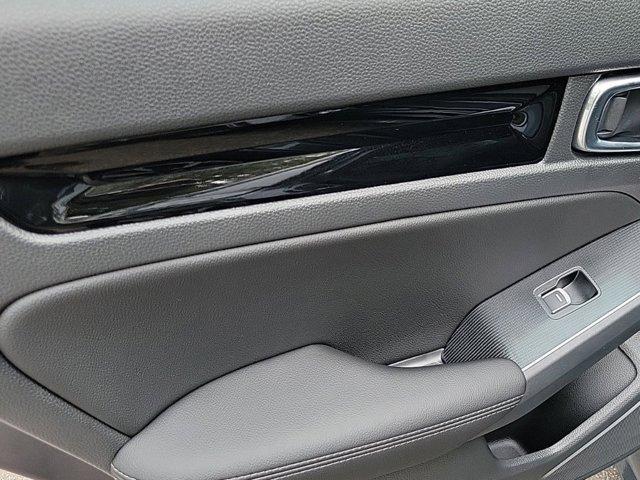 new 2025 Honda Civic Hybrid car, priced at $33,555