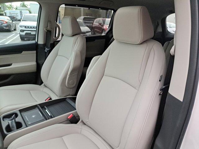 new 2025 Honda Odyssey car