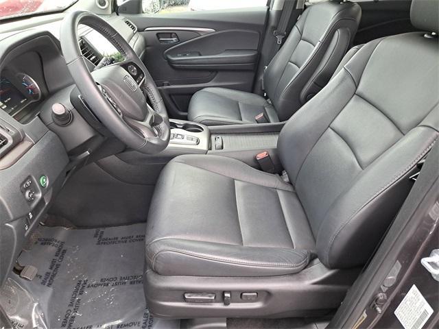 used 2022 Honda Pilot car, priced at $29,890