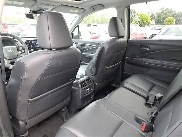 used 2022 Honda Pilot car, priced at $29,890