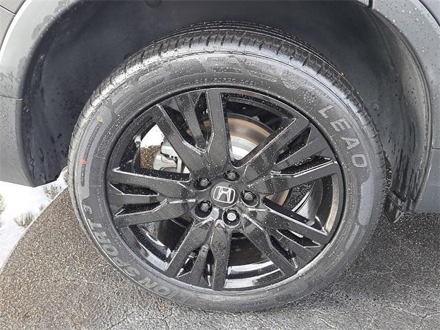 used 2022 Honda Pilot car, priced at $29,890