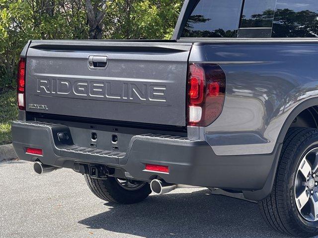 new 2024 Honda Ridgeline car, priced at $43,975