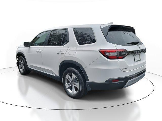 new 2025 Honda Pilot car, priced at $48,280