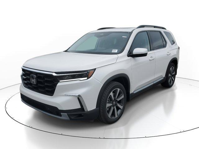 new 2025 Honda Pilot car, priced at $49,890