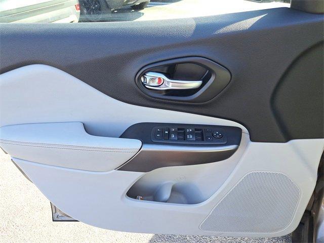 used 2021 Jeep Cherokee car, priced at $18,900