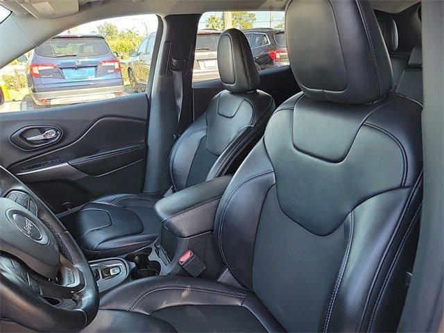 used 2019 Jeep Cherokee car, priced at $18,094