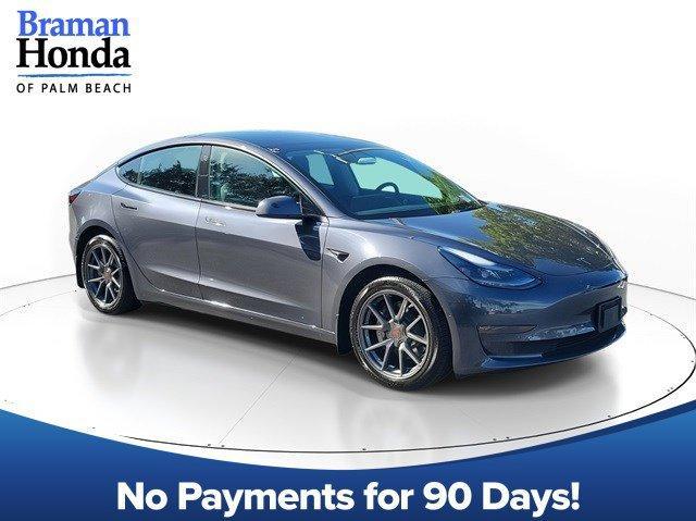 used 2022 Tesla Model 3 car, priced at $26,997