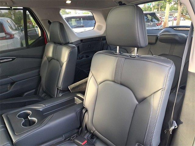 used 2025 Honda Pilot car, priced at $44,900