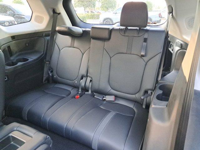 new 2025 Honda Pilot car, priced at $50,895