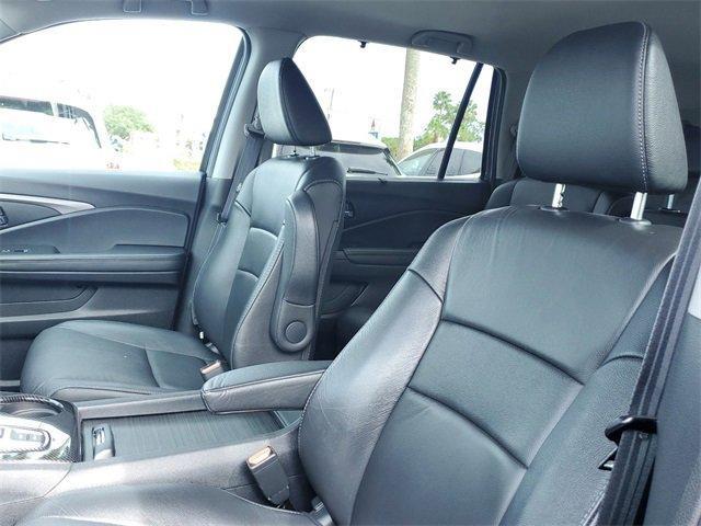 used 2022 Honda Pilot car, priced at $29,582