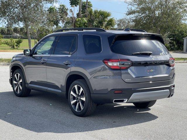 new 2025 Honda Pilot car, priced at $54,175