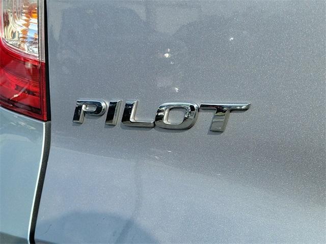 used 2022 Honda Pilot car, priced at $33,217