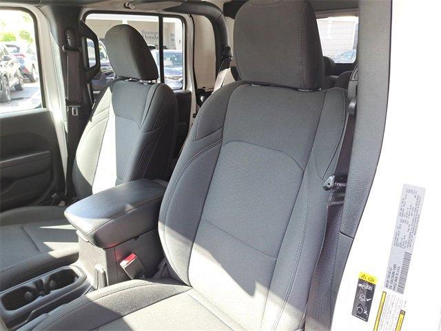 used 2022 Jeep Gladiator car, priced at $31,900