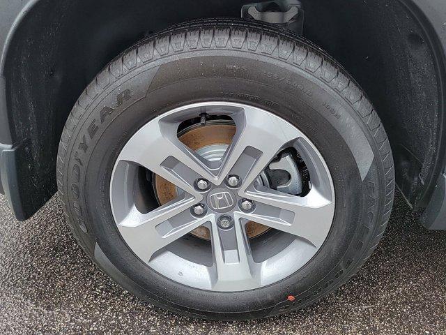 new 2025 Honda Pilot car, priced at $48,280