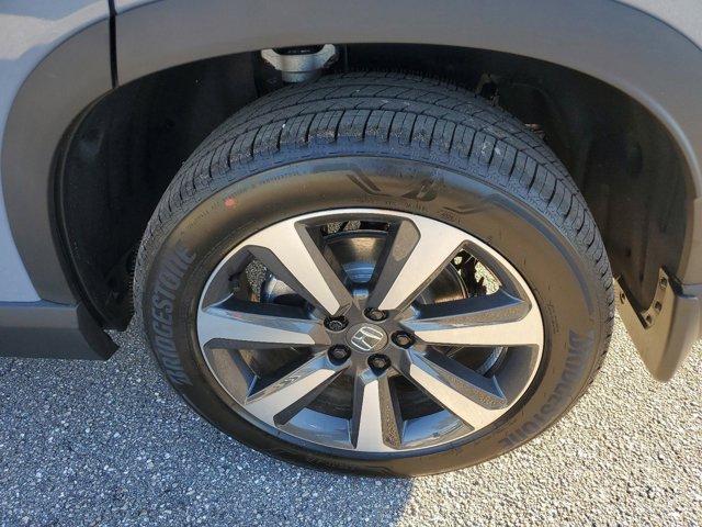 new 2025 Honda Pilot car, priced at $51,550