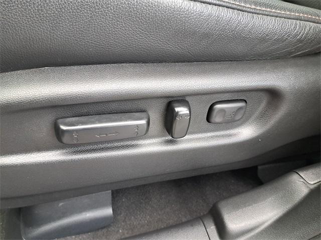 used 2022 Honda Passport car, priced at $31,900