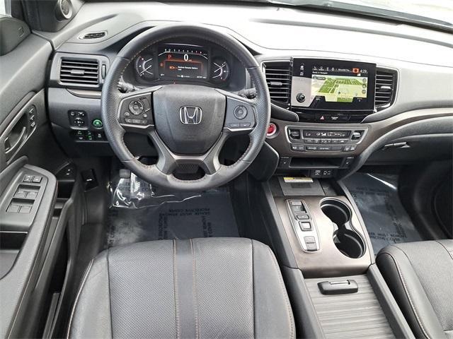 used 2022 Honda Passport car, priced at $31,900
