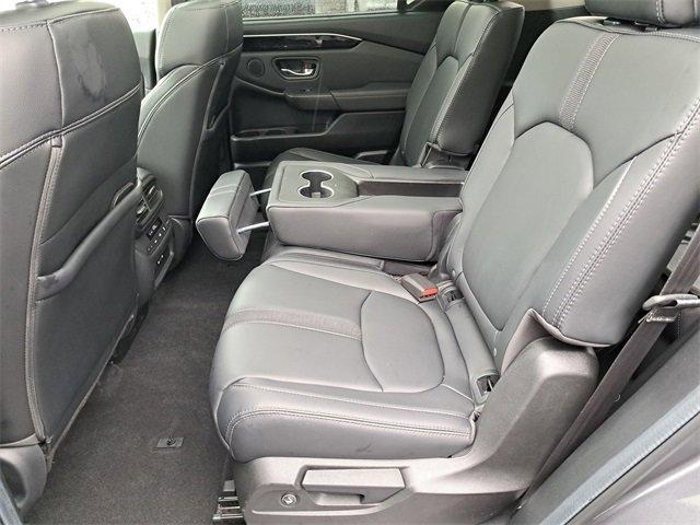 used 2024 Honda Pilot car, priced at $39,390