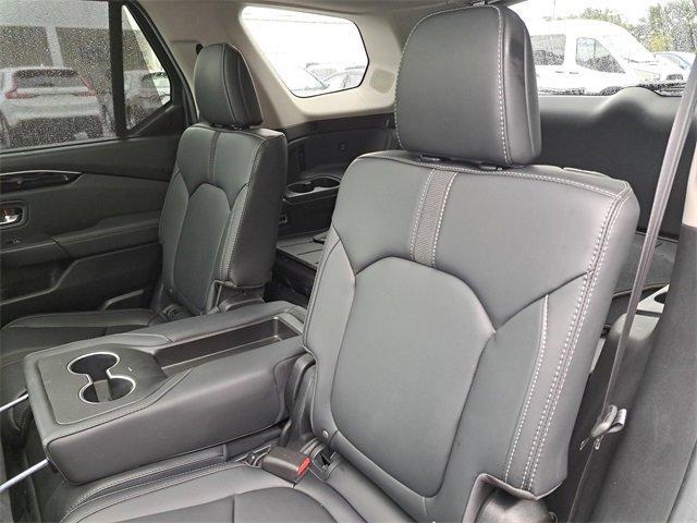 used 2024 Honda Pilot car, priced at $39,390