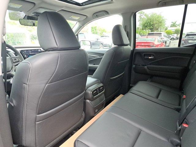 new 2025 Honda Ridgeline car, priced at $45,385