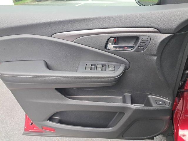 new 2025 Honda Ridgeline car, priced at $45,385