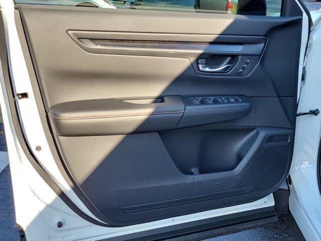 new 2025 Honda CR-V Hybrid car, priced at $41,000