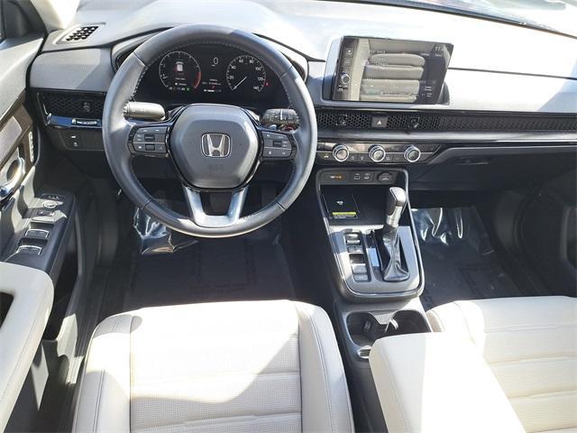 used 2025 Honda CR-V car, priced at $30,900